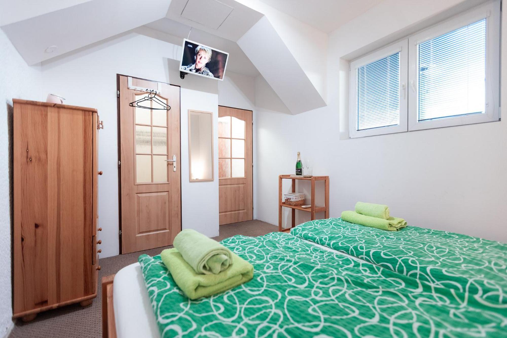 Hotel Rozkos Česká Skalice Rom bilde