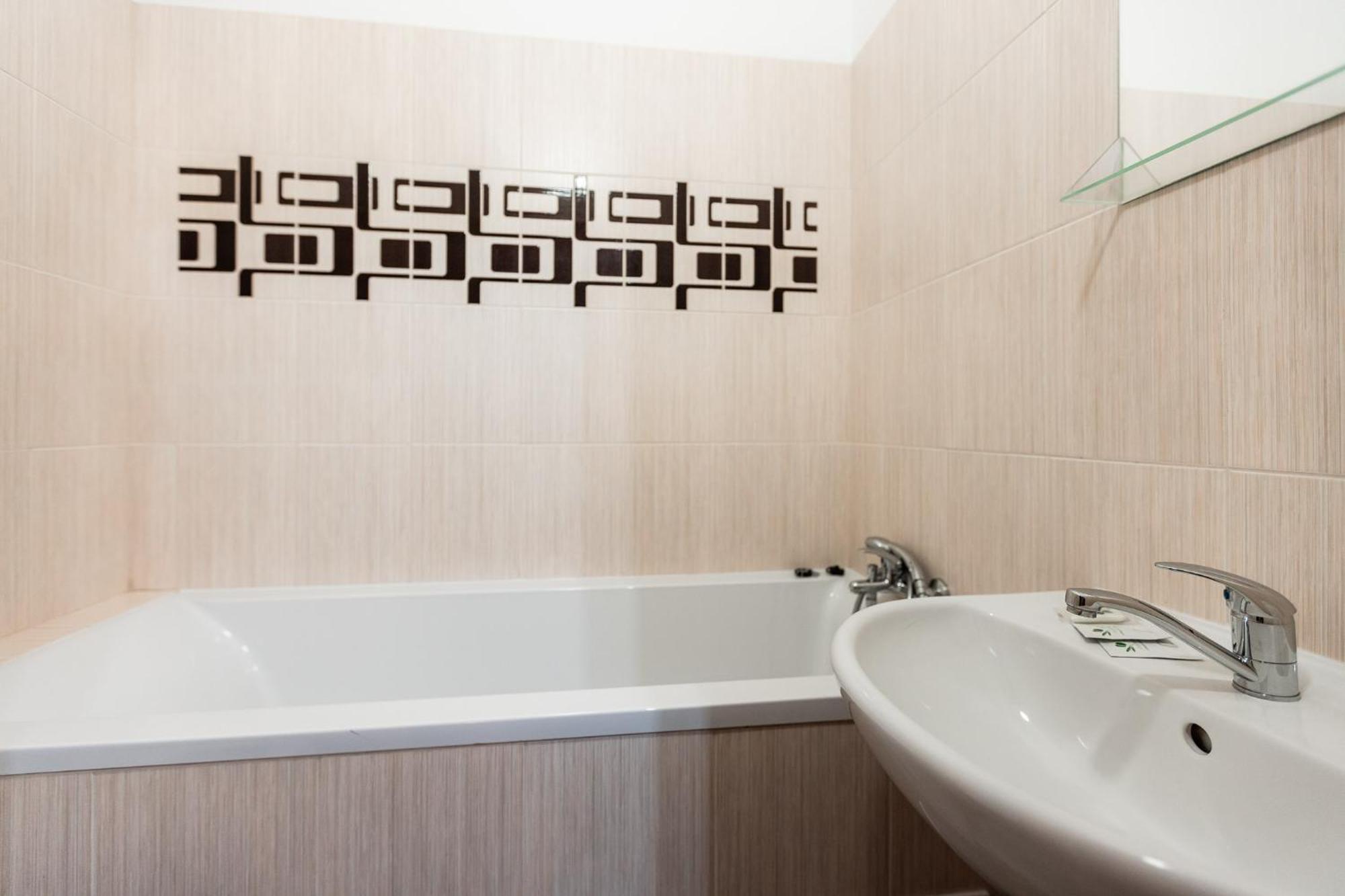 Hotel Rozkos Česká Skalice Rom bilde