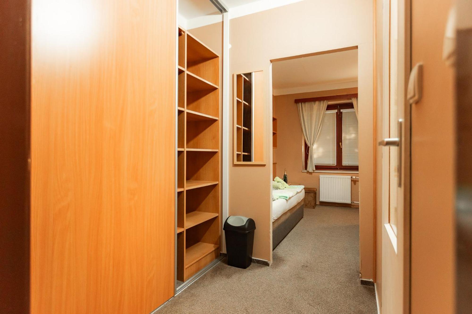Hotel Rozkos Česká Skalice Rom bilde