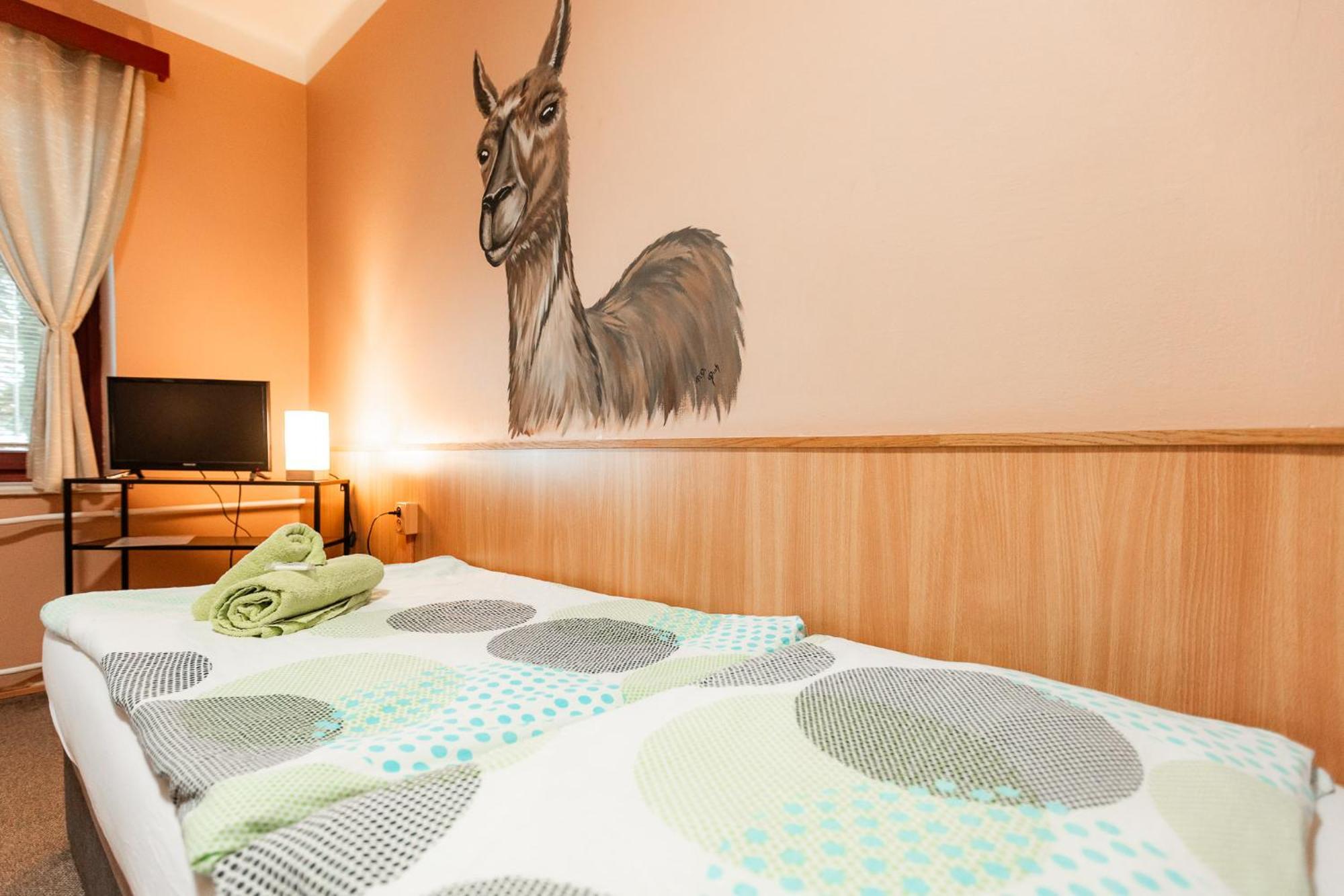 Hotel Rozkos Česká Skalice Rom bilde
